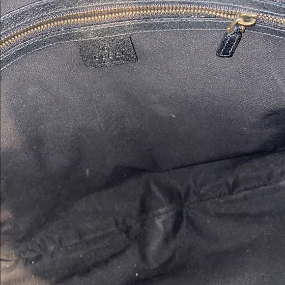 Authentic Gucci - Picture 4 of 4